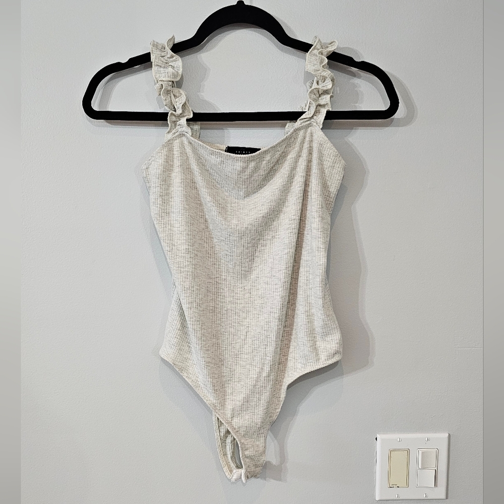 21 Saints Cream Ribbed Bodysuit Ruffle Strap Sleeveless Top